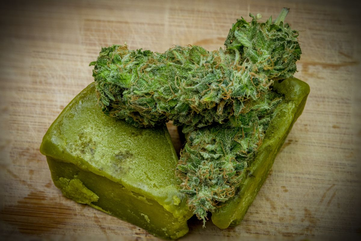 Десерт из марихуаны хранение наркотиков в особых крупных размерах